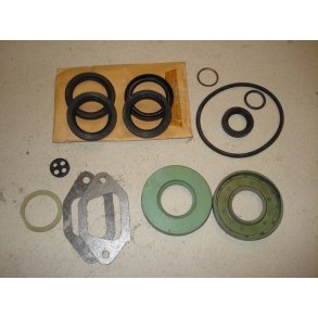 MZ diverse org.pakdser og pakninger ,flere p lager.