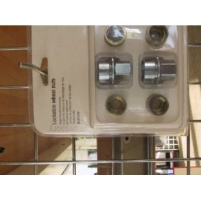 Mitsubishi hjulboltest med kode.MZ311475.