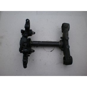 Yamaha XJ750 �verste og nederste gaffelbroer,styrholdere.