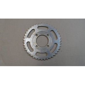 Honda CB450 bagkdetandhjul. 530 kde, 43 T, center 70 mm.