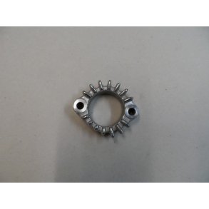 Kawasaki kleflange . krom jern. 42 mm hul. 64 i boltafstand.