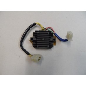 Honda CB750/900F Ny ensretter. 31600-MA6-000