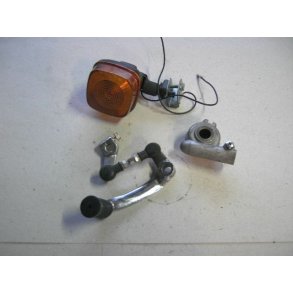 Honda CB250RS ,Speedometersnekke. de andre dele er solgt.