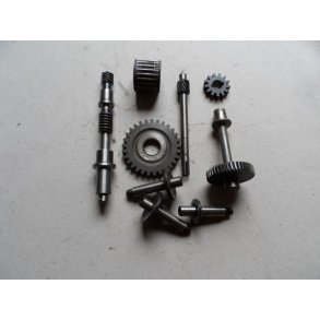 Suzuki diverse dele.