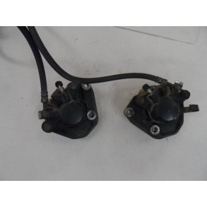 CX500 forbremsecalipers�t med klodser.