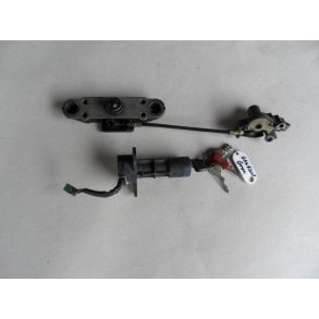 Suzuki GSX550ESD ,T�ndingsl�s,s�del�s,n�gler.