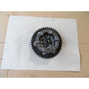 Suzuki GSX550ESD K�dehjul og nav.brugt.