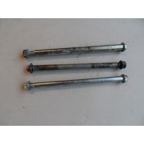 Kawasaki VN800 Hjulaksler + store bolte.