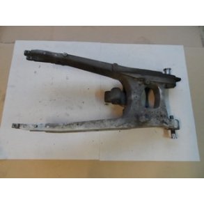 Honda VF1000F bagsvinggaffel.