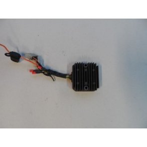 Honda VF1000F ensretter/regulator.
