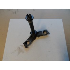 Kawasaki ER5 nederste gaffelbro.