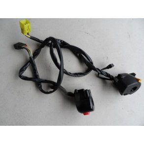 Suzuki GSX750F Styrkontakt Venstre.