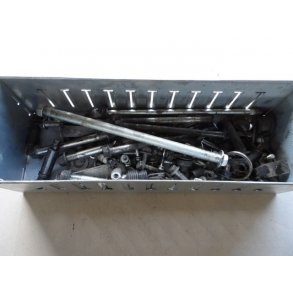 Suzuki GS500E diverse bolte og skruer. stk.pris.