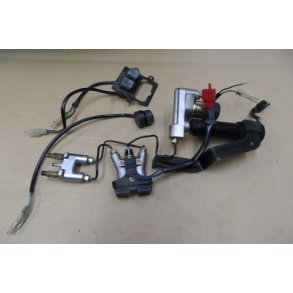 Honda GL1200 Gold Wing .Diverse trykluftdele fra h.k�beside.