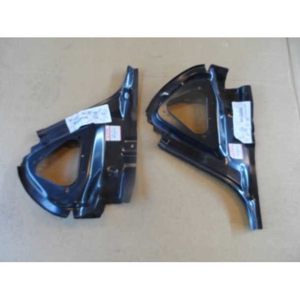 Mitsubishi ny pladedele MR208824, MR208823