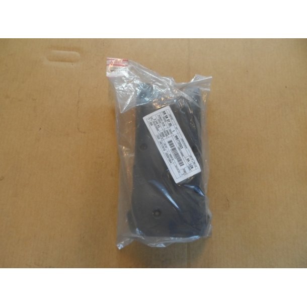 Mitsubishi ny plaststykke under rat. MB772323