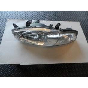 Mitsubishi forlygte MB414129. brugt til Colt CJ1A er som ny.