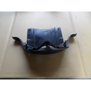 Suzuki GSX750F  plaststykke i k�ben under forlygte