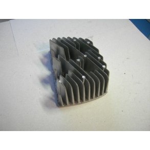 Suzuki  v.topstykke til 2-cyl 2T 