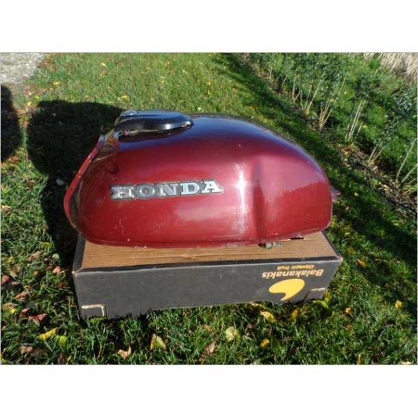 Honda CX500A benzintank,brugt u.skader.