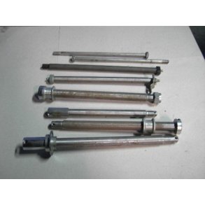 Yamaha hjulaksler og lange motorbolte