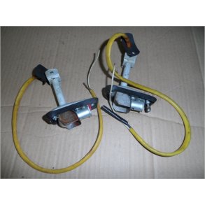 CZ 175, 2 blinklys med arme,uden glas.(st)