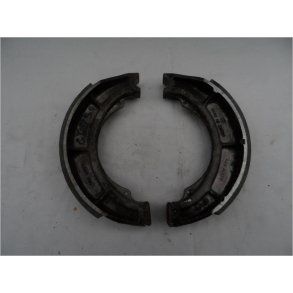 Suzuki GT750 bagbremsebagges�t med nye bel�gninger.