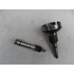 Suzuki omdr.t�llerdrev i gearkasse.