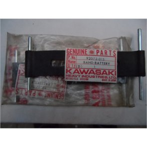 92072-015Kawasaki batteri gummistrop. 