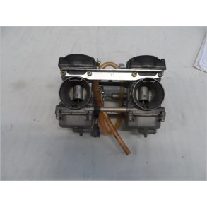 Kawasaki brugt karburatorst  GPZ500, defekt svmmer.