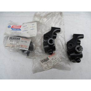 Yamaha koblingsgreb holder  ny. 498-82911-00 + 4K0. stk.