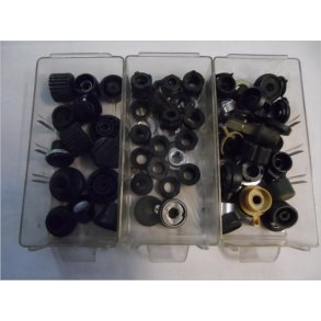 Autoradio ldre modeller, lse knapper og skruer diverse.stk