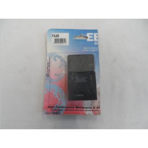 Nyt bremseklodss�t EBC-FA045 .Honda CB modeller