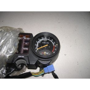 Suzuki omdr.t�ller med voltmeter