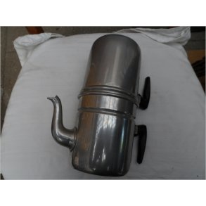 Kaffekande aluminium,i 3 dele.ogs til the.ca 11x24 cm  se vare nr. 7263-1 det er den samme.