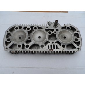 Suzuki GT750. brugt topstykke.