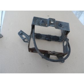 Honda GL650 Silver Wing .Batterikasse , lidt rust.