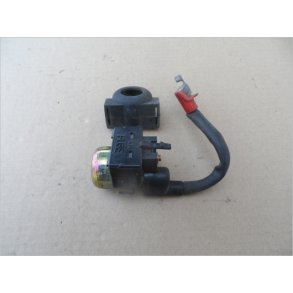 Honda GL650 Silver Wing .Starter rel� med ledning + gummi + sikring.