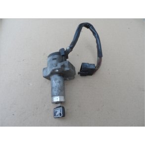 Honda GL650 Silver Wing .T�ndingsl�s med 1 n�gle.