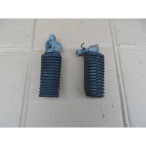 BMW K75C . st med 2 fodhvilere.