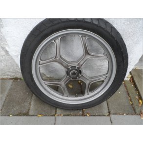 BMW K75C. Forhjulsflg alu. uden dk. 2.50x18 til 2 skiver.