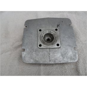 MZ ETZ150  Topstykke brugt,lidt skader. 321-42-008