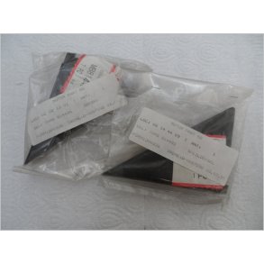 Mitsubishi plast trekant v.spejl H+V. MB814493-4.st