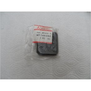 Mitsubishi bremsepedal gummi. MT146280.