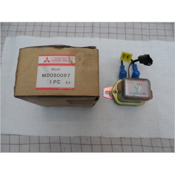 Mitsubishi glde rel. MD050097 ,Glow plug relay.