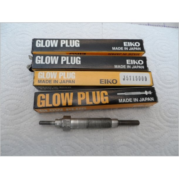 Mitsubishi glderr MD050212. Glow plug. stk.  