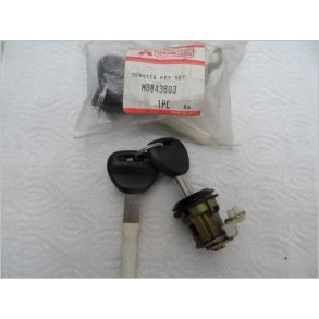 Mitsubishi drls med 2 ngler.MB843803.