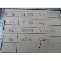 Mitsubishi clips diverse, mange. stk.se foto med numre.