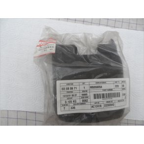 Mitsubishi plast ved ratstamme. MB898854