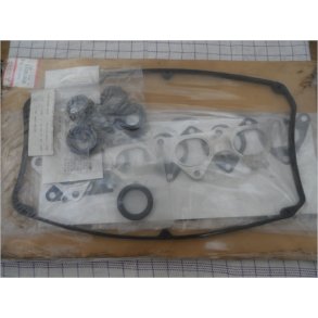 Mitsubishi Pakningsst Top. MD974015. Carisma 1,8